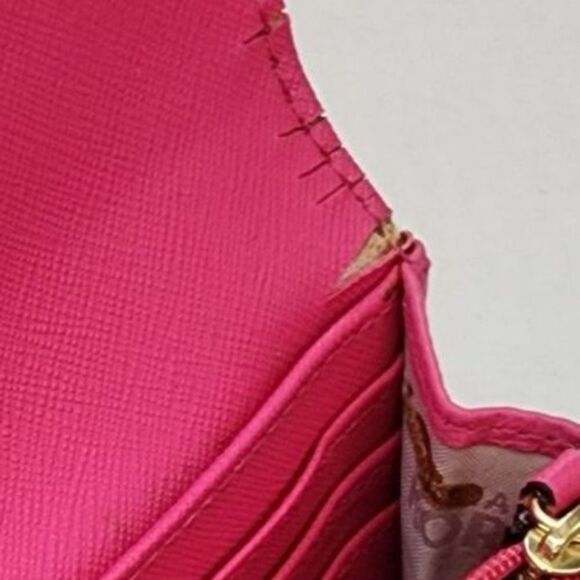 Michael Kors Women's Pink Wallet - Picture 8 of 8